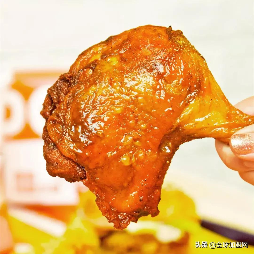 开创卤辣炸鸡新赛道 22岁的派乐汉堡依然处于当打之年