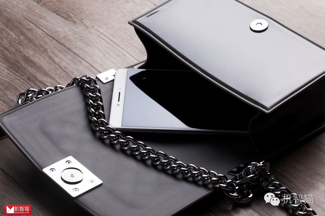 小米Max评测：比屏幕更“Max”的是续航