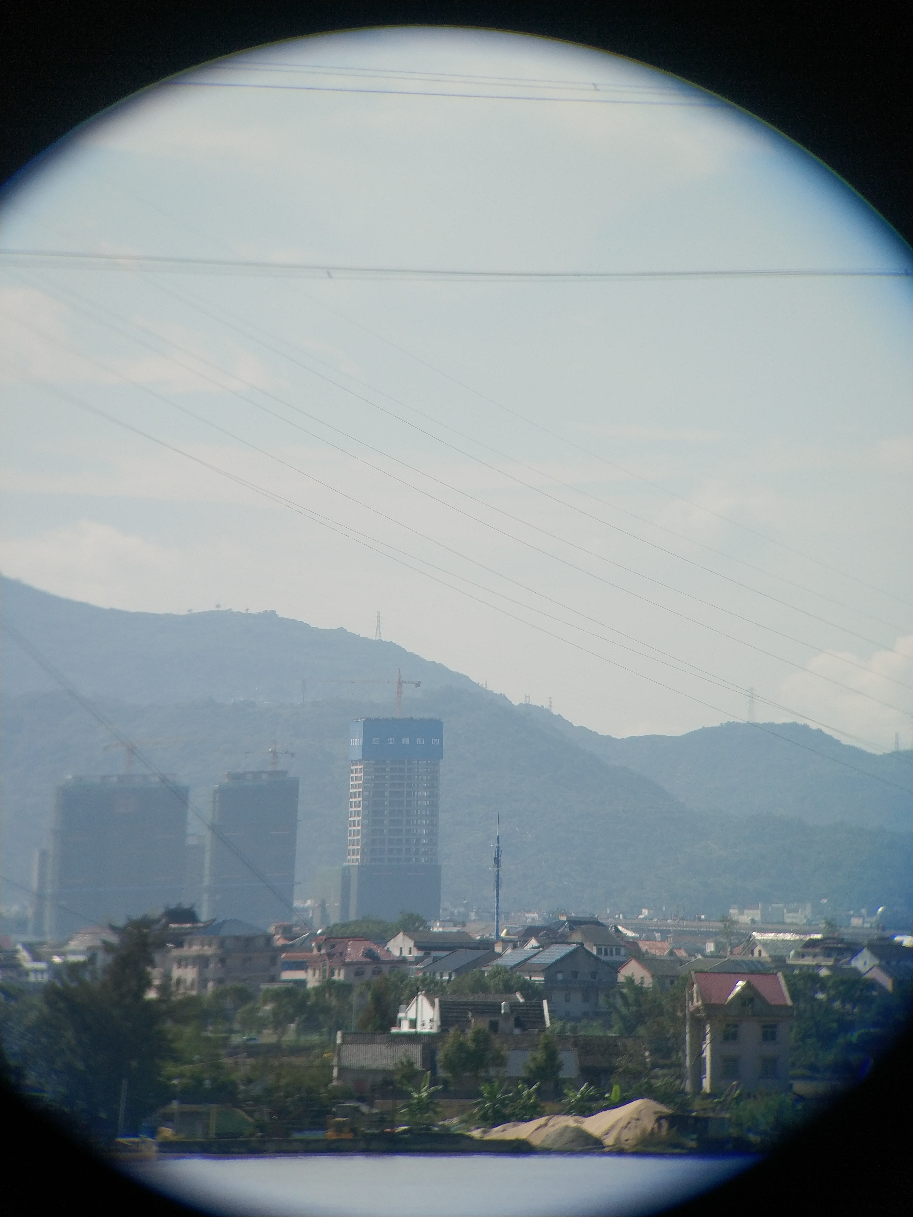 我要在演唱会上找个小蜜蜂：博冠星狼望远镜