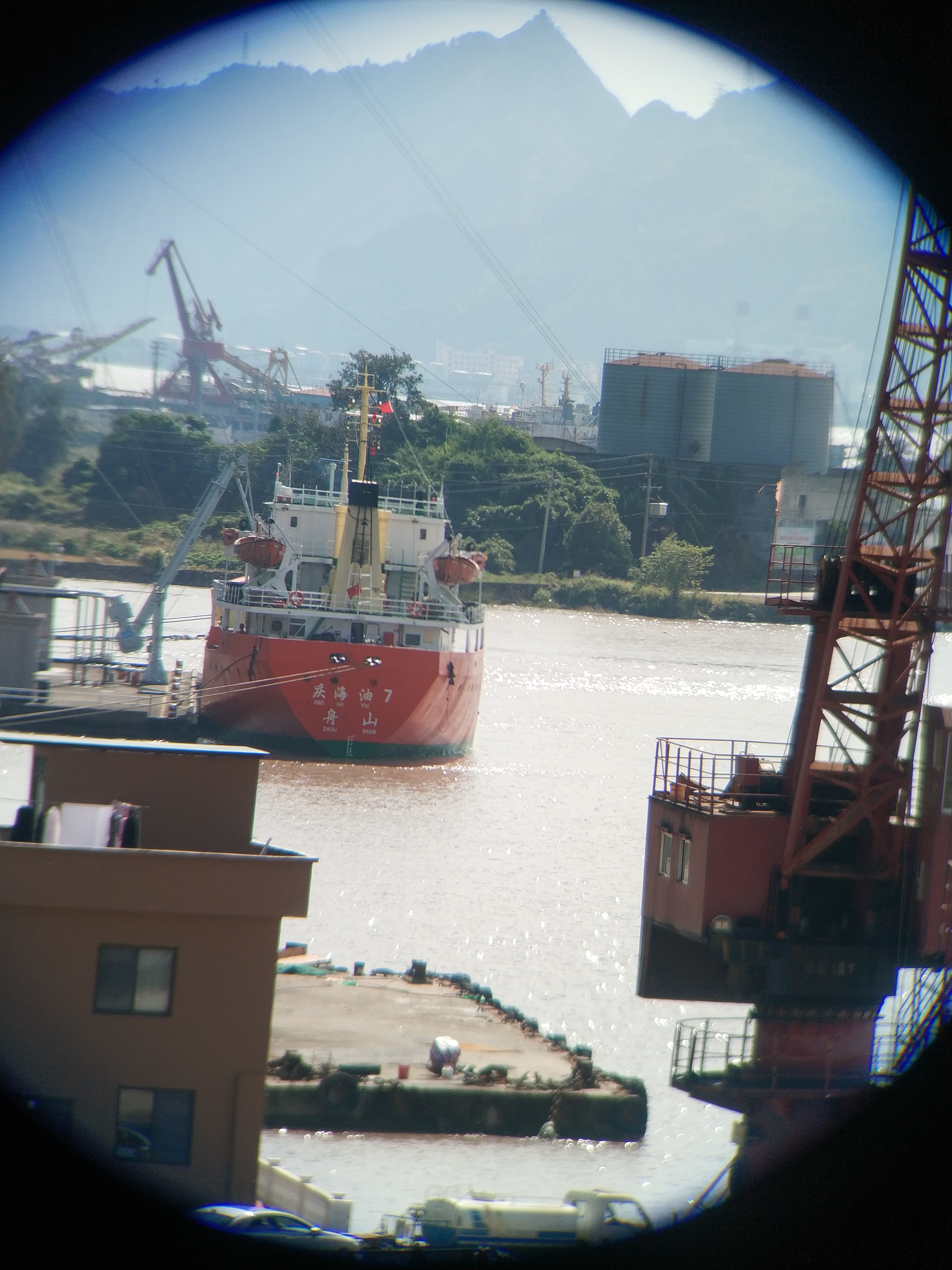 我要在演唱会上找个小蜜蜂：博冠星狼望远镜