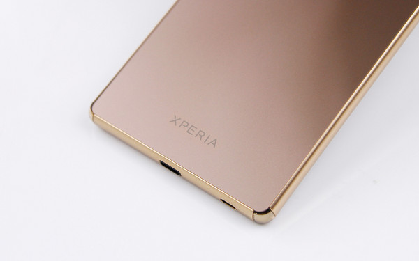 骁龙810防水旗舰 索尼Xperia Z3+评测