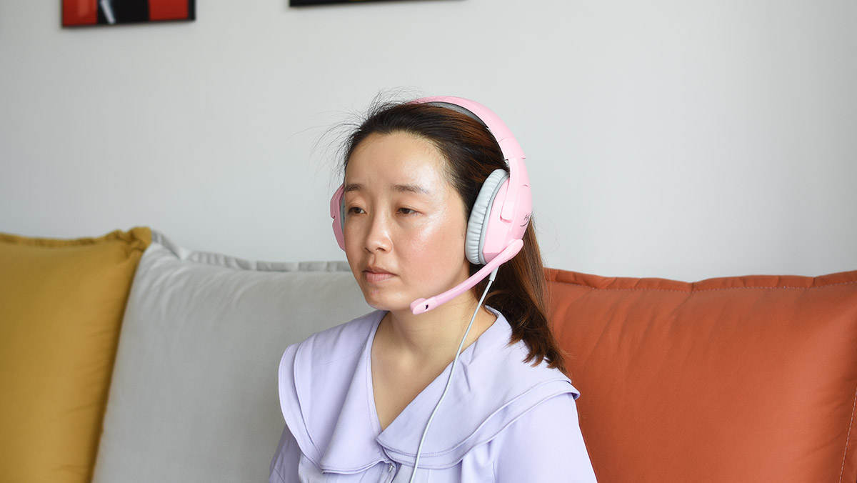 金士顿毒刺幸运粉电竞耳机：亮丽颜值 强劲实力