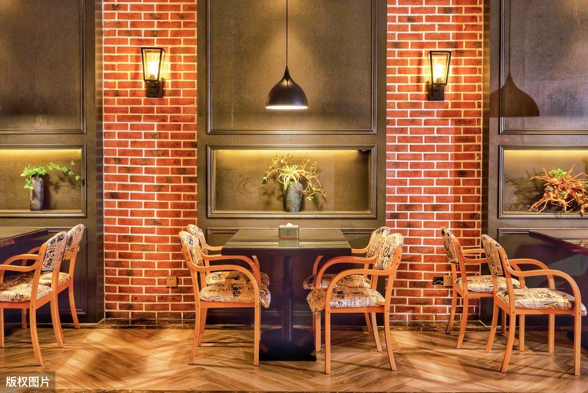 加盟一家日式快餐店，需要的费用全在这7点上了！