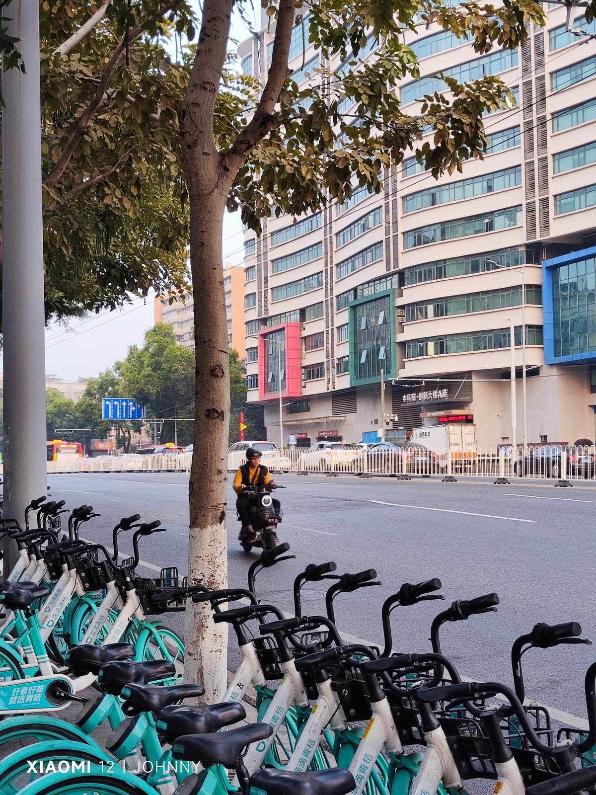 离真正的高端旗舰仅一步之遥，小米12上手评测