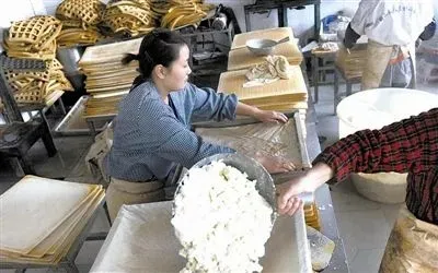 目前农村，投资在10万元以内的小型加工厂，哪些项目能稳妥赚钱？