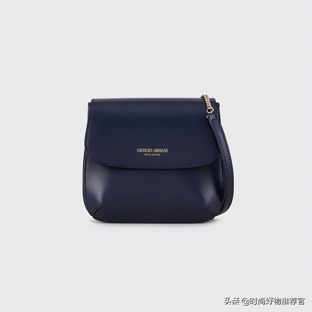 Armani新包 | 浪漫丁香紫、科幻镜面银、黑粉迷彩图案