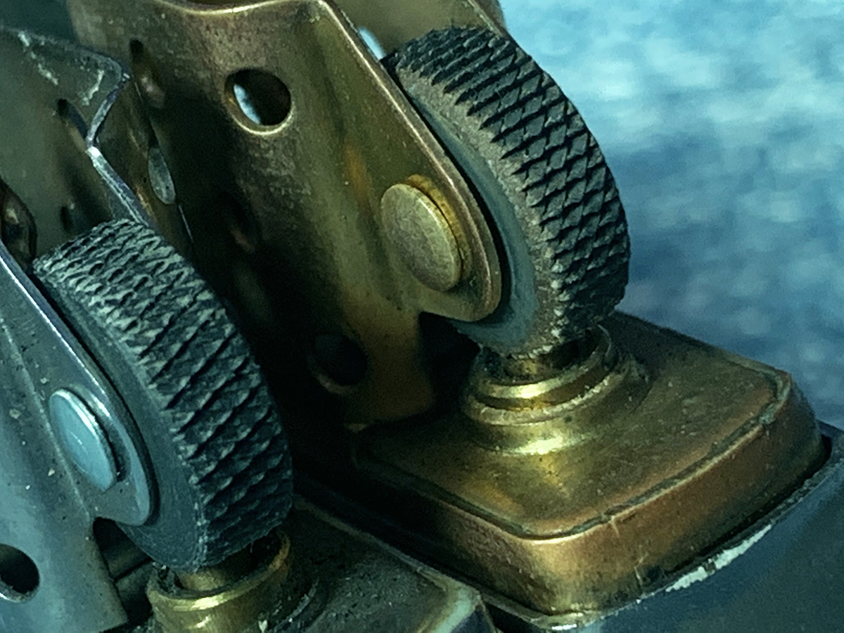 经常用的，必须是最好的——Zippo辨别姿势