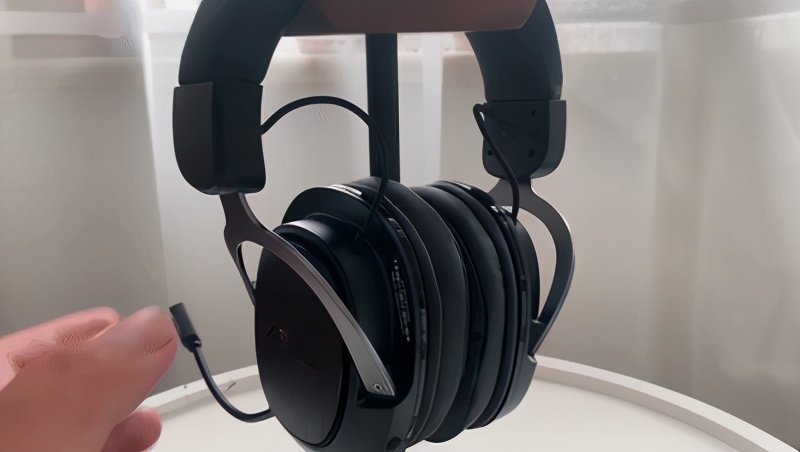 颜值惊艳性能强劲的游戏耳机华硕TUFGAMING电竞特工H3无线版评测