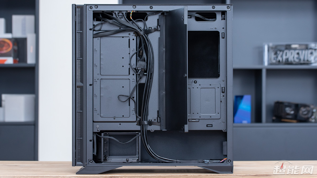 先马黑洞X机箱评测：安静又好用的高性价比之选