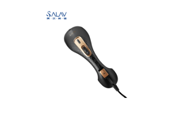 小巧轻便的手持挂烫机，居家、差旅两不误