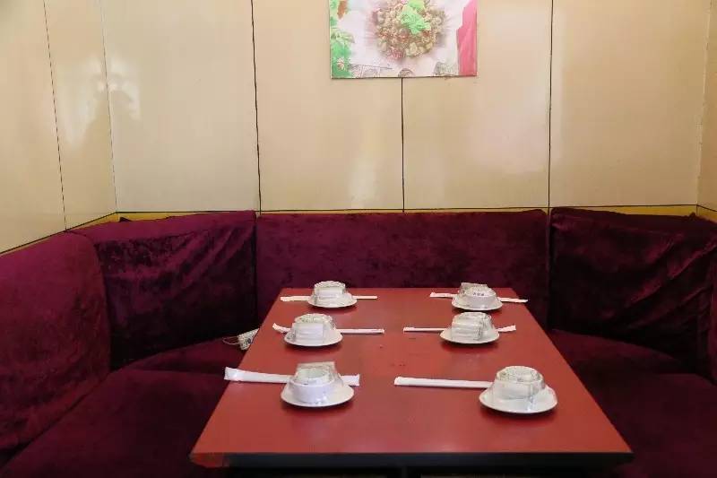 美食 | 小不点烧烤放大招啦！消费满就送 更有烤鱼免费刮！