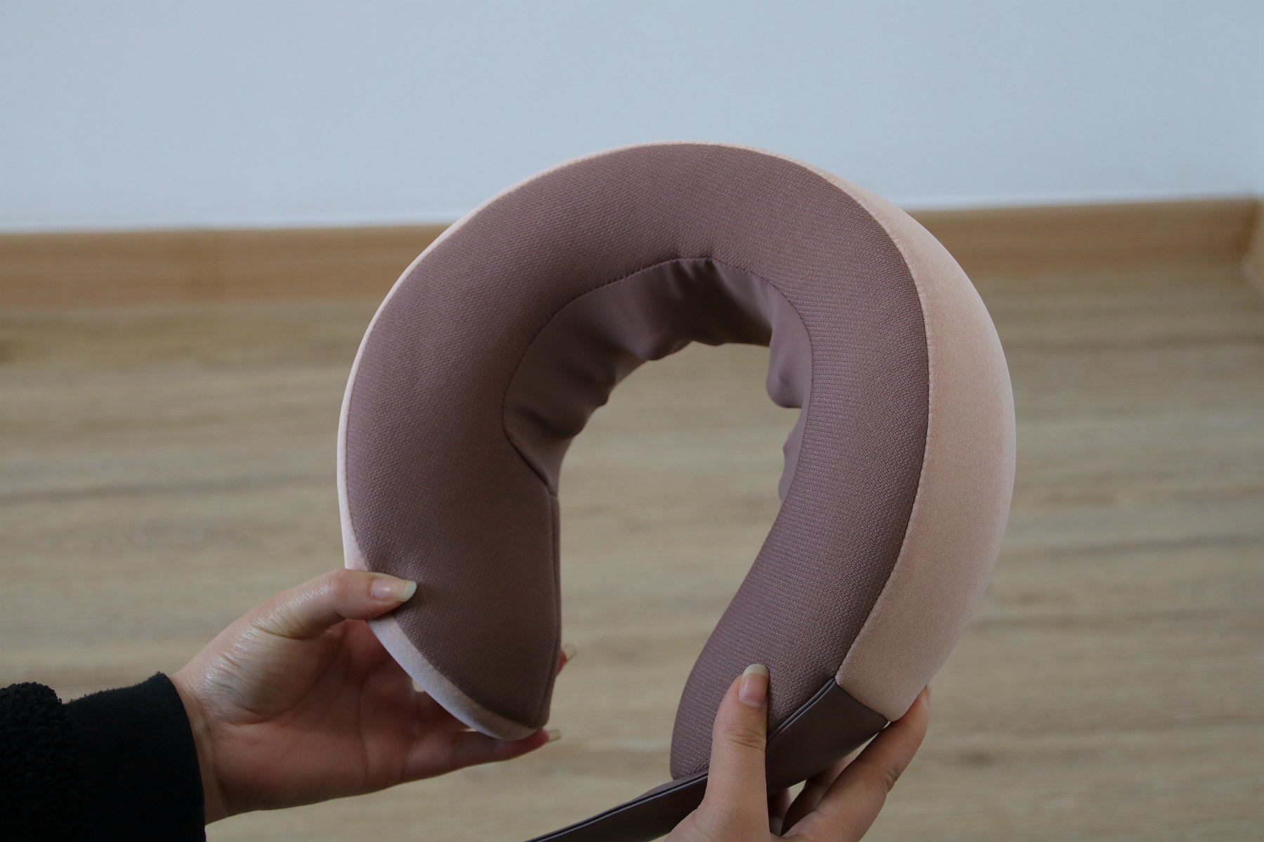 倍轻松NeckC2颈部按摩仪：告别脖子僵硬，让你的颈椎更健康