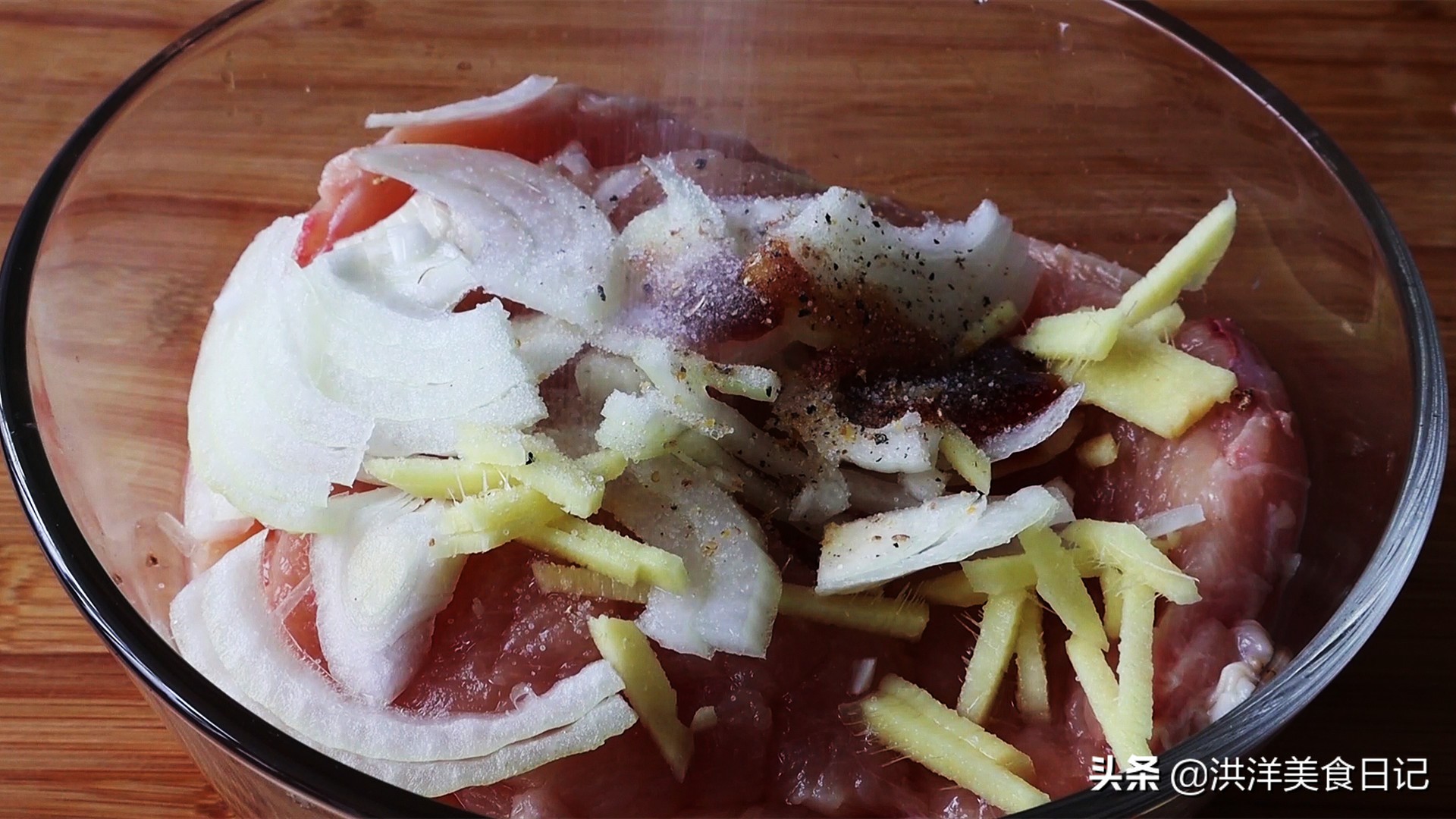 成本只需10块钱的爆浆鸡排，在家就能做，简单实惠，满满的芝士