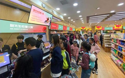 开一家零食店的成本是多少？加盟什么品牌好？