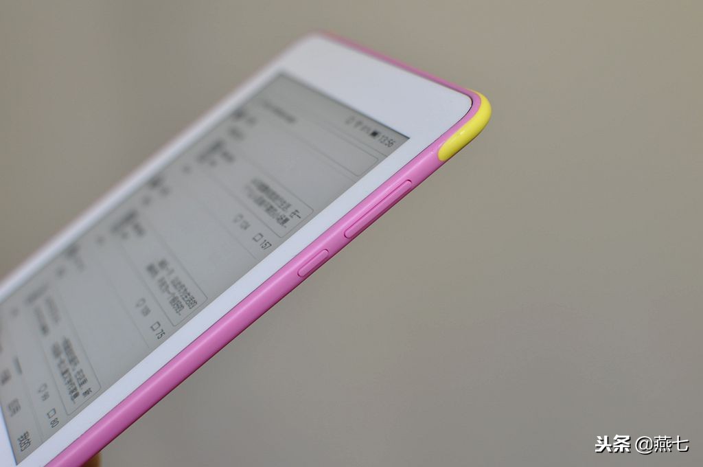 用安卓系统做电子阅读器，你还会拿Kindle盖泡面吗