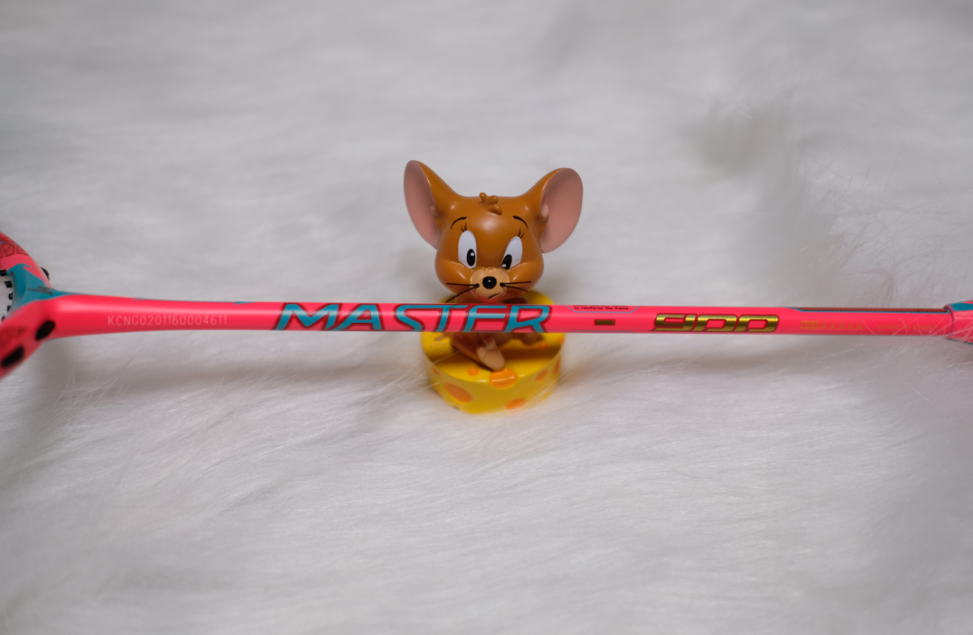 自媒体飞云零狼：川崎选手级羽毛球拍大师900的评测（授权发表）