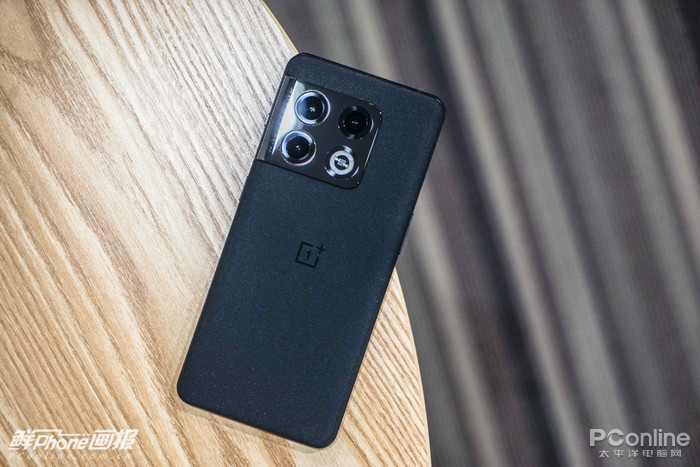 体验过这三台手机后，一天一充其实真的不难