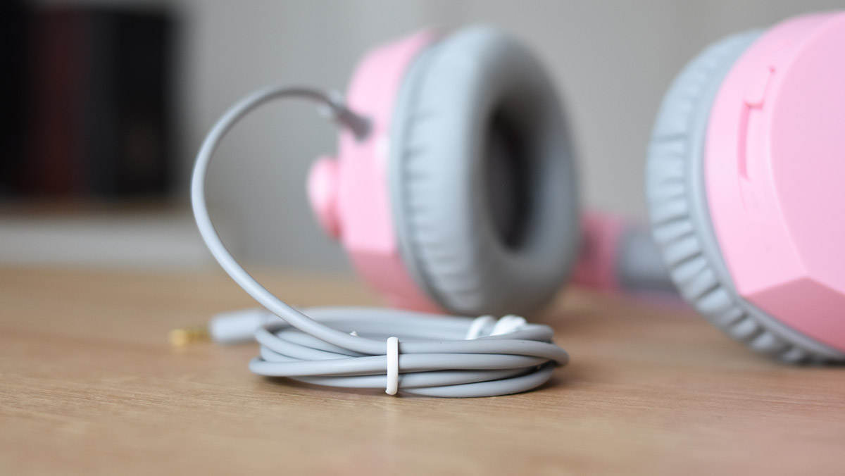 金士顿毒刺幸运粉电竞耳机：亮丽颜值 强劲实力