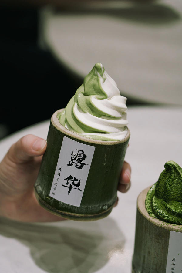 加码街边店，击穿最低价，空间花样翻新…详解郑州冰淇淋生意场中的经营逻辑