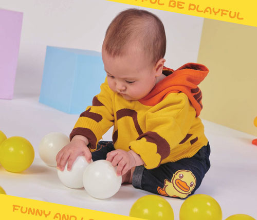 小黄鸭新品上市 舒适时尚 趣味可爱