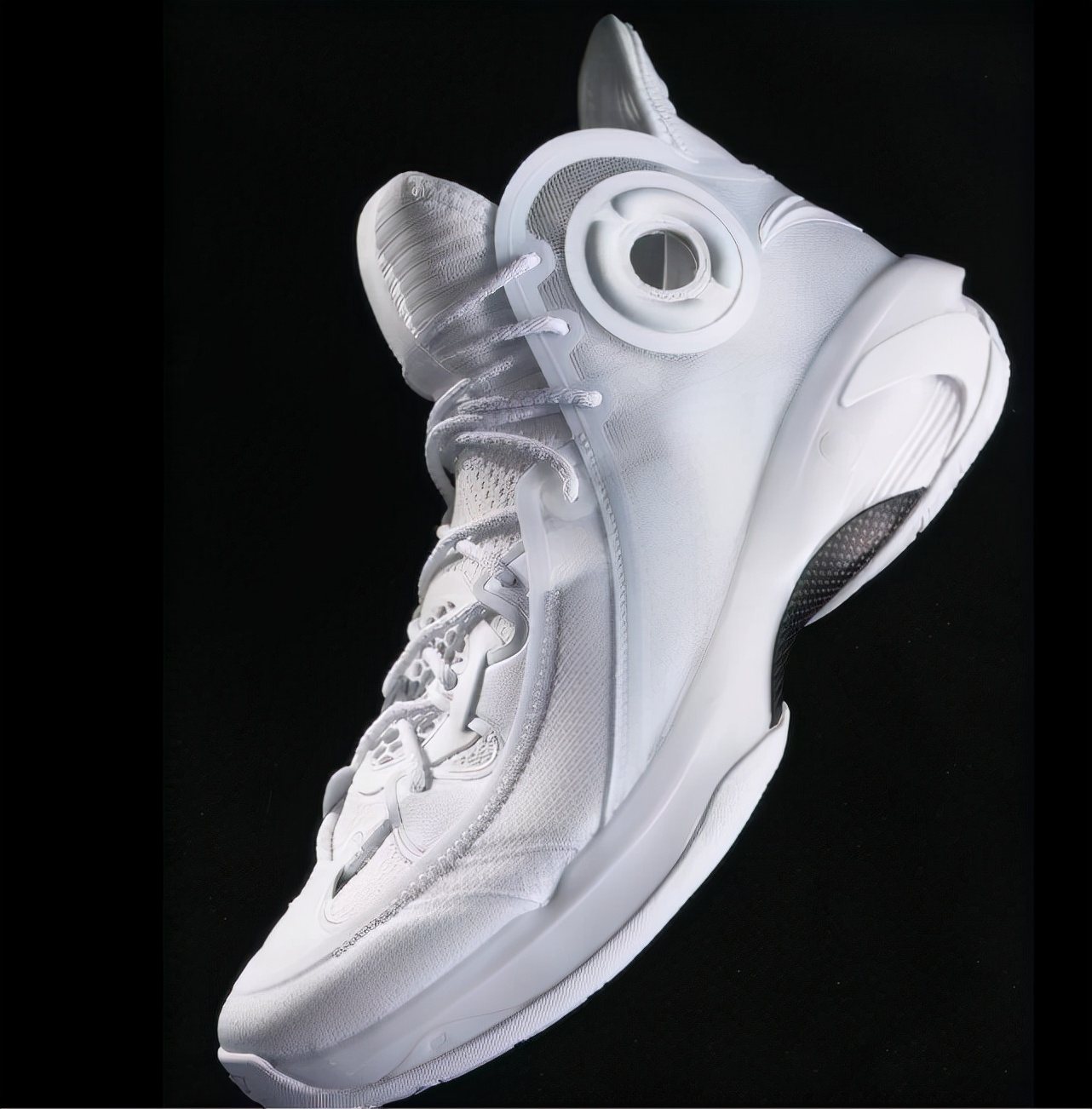 新品！李宁新板鞋好帅，匹克大三角好喜庆，安踏新科技超越李宁？