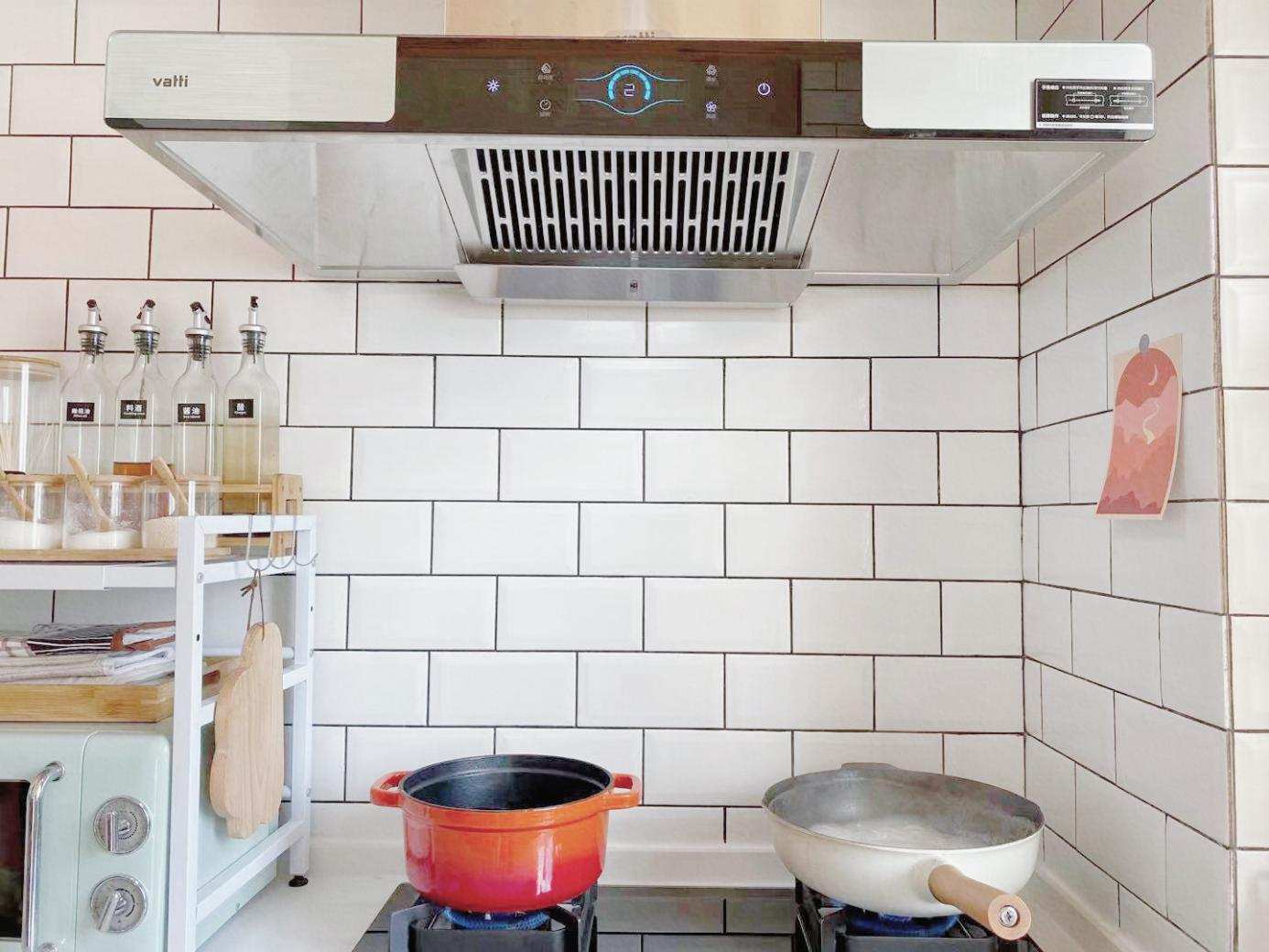 挥手就能开，还带自清洁的油烟机！华帝烟灶两件套体验分享