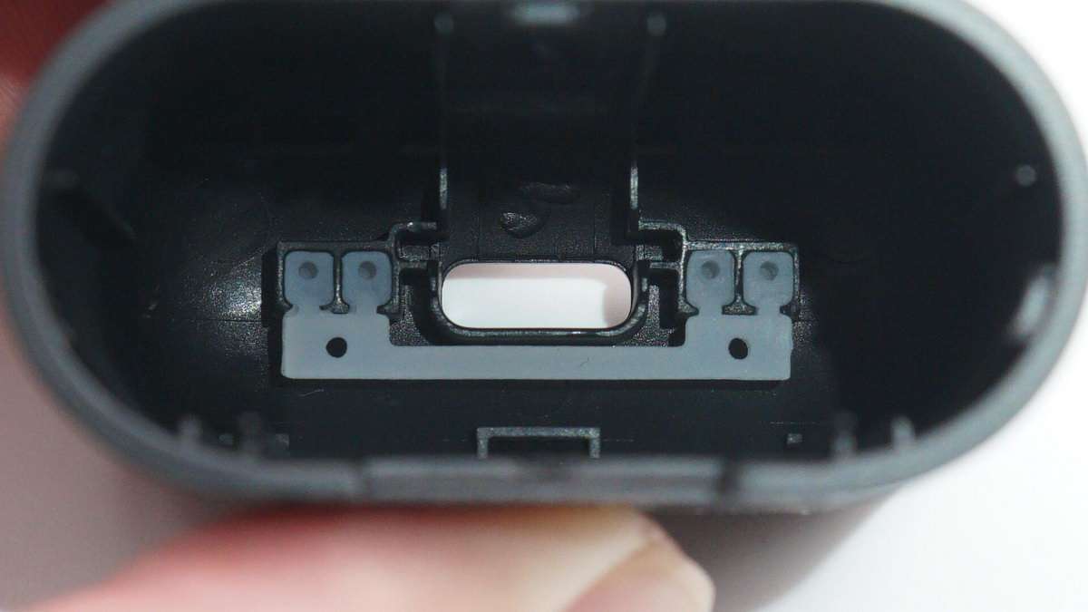 拆解报告：Motorola摩托罗拉 MOTO BUDS 120真无线耳机