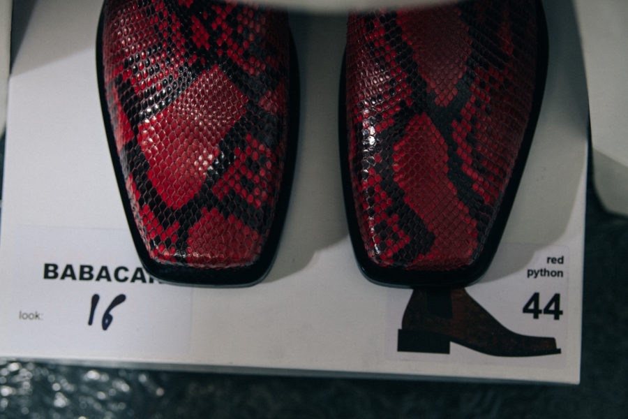 纪梵希（Givenchy）2020/21秋冬男装细节｜迎风独立的俊雅