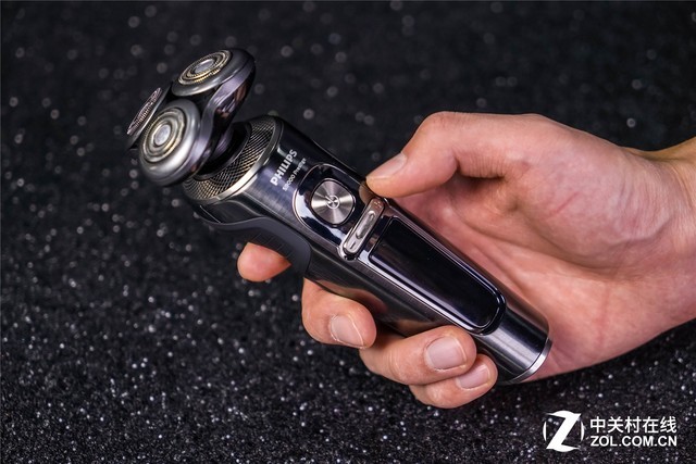 找到舒适圈活出舒适感 飞利浦SP9880剃须刀评测
