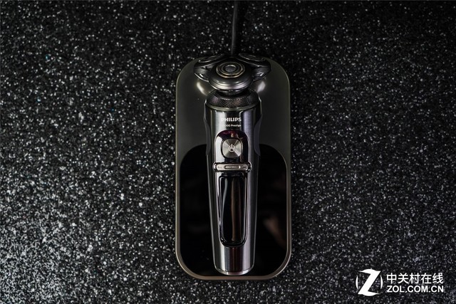找到舒适圈活出舒适感 飞利浦SP9880剃须刀评测