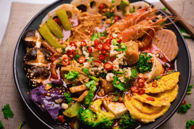 3年开店350+，它开在县城的店都能日入1万！