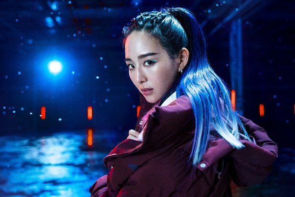 adidas 十一月新款羽绒服来袭，和这个冬天擦出火花