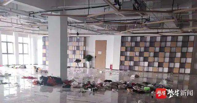 交16万加盟费开奶茶店，南京这家公司却“变身”了？业内人士揭秘加盟背后的陷阱