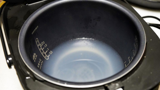 美的IH低糖电饭煲30LH5体验：健康美食，从低糖米饭开始