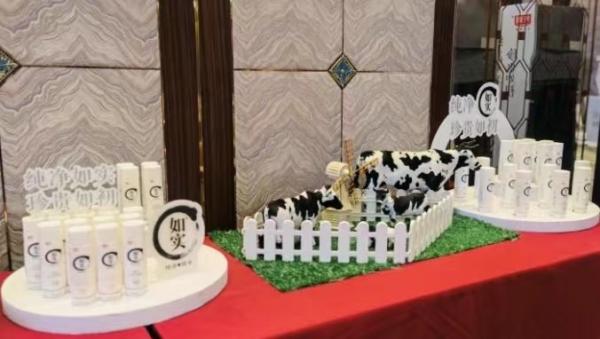 光明如实瓶装发酵乳上市，还原自然本味，传递“纯净”理念