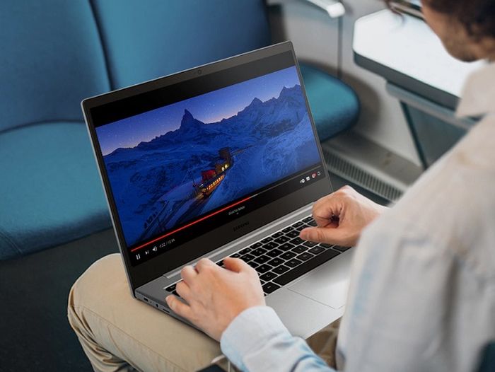 三星Galaxy Book Go发布：骁龙7c Gen2芯片 起售价349美元