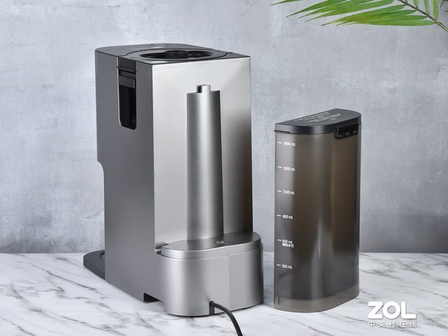 新一代厨房大师 九阳K2S不用手洗破壁豆浆机评测