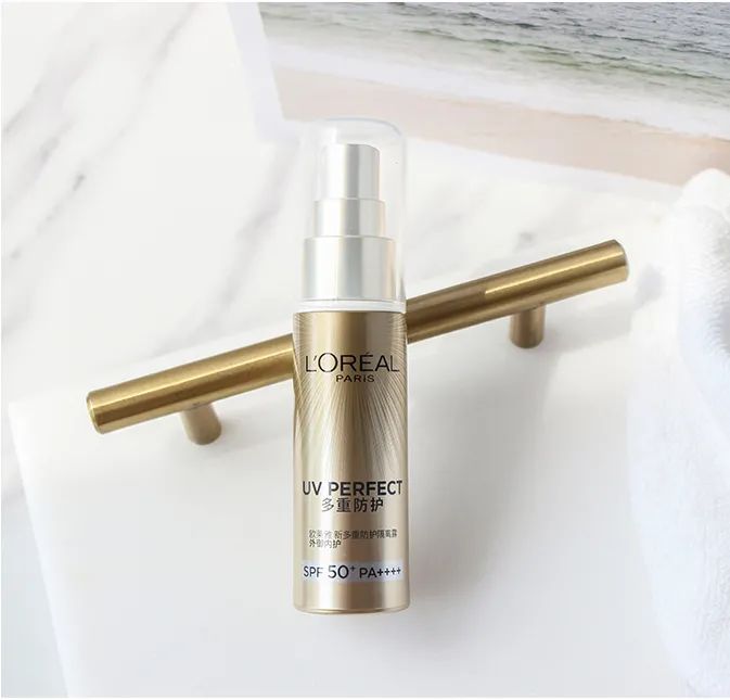 卖爆了的欧莱雅小金管！清爽不油腻，让你狂晒不怕黑