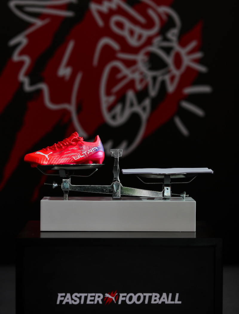 轻量化足球鞋竞争加剧，Puma也加入进来