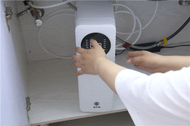 每口都是安心 易开得SAT-3033/1净水器评测