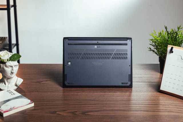 试用华硕好屏的无畏Pro14有3点小遗憾 但我仍要给1万个好评