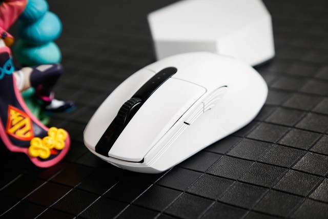 达尔优三模无线充电鼠标A900评测：快充、三模、轻量化 全能型无线鼠标