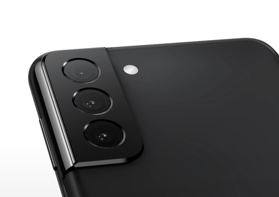 三星65W充电器曝光：三接口设计