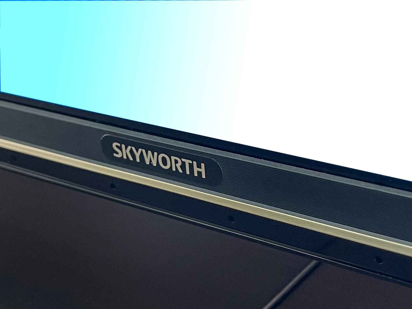 中等价格品旗舰音画 创维G32 Pro电视上手体验