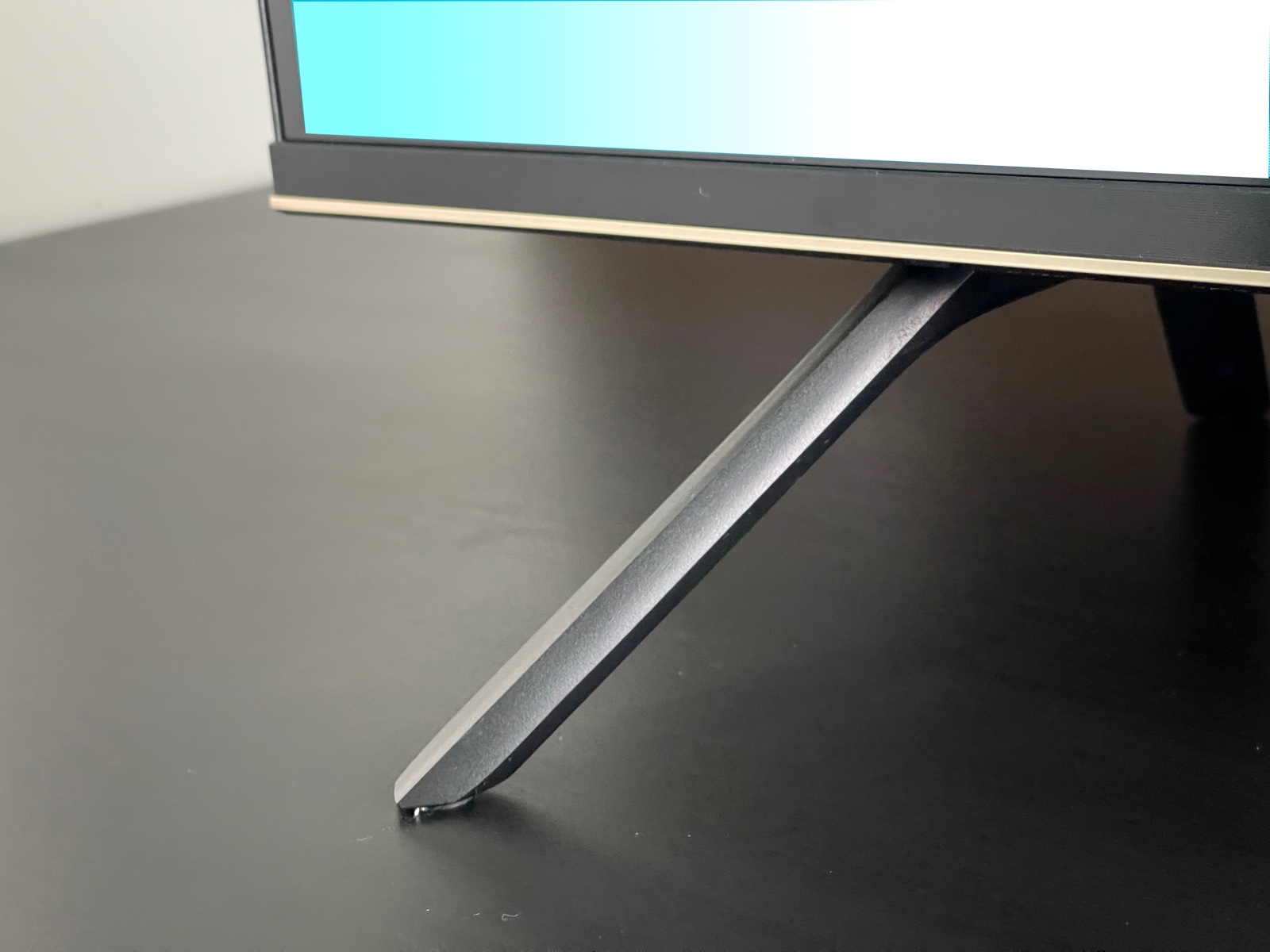 中等价格品旗舰音画 创维G32 Pro电视上手体验