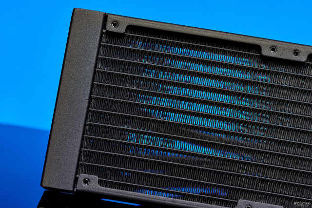 酷冷至尊炎神P360评测：i9-12900K火力全开的制胜秘诀