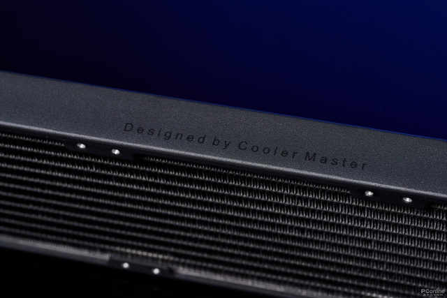 酷冷至尊炎神P360评测：i9-12900K火力全开的制胜秘诀