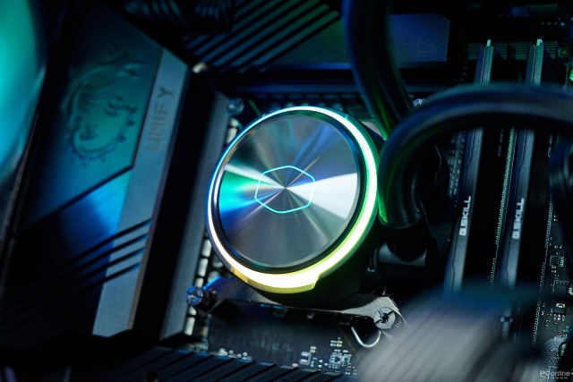 酷冷至尊炎神P360评测：i9-12900K火力全开的制胜秘诀