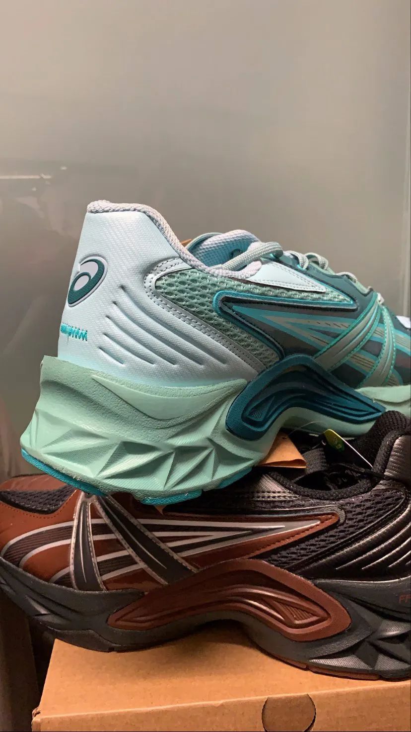 潮流 | PUMA SUEDE全新系列上架；1017 ALYX 9SM一体化鞋曝光