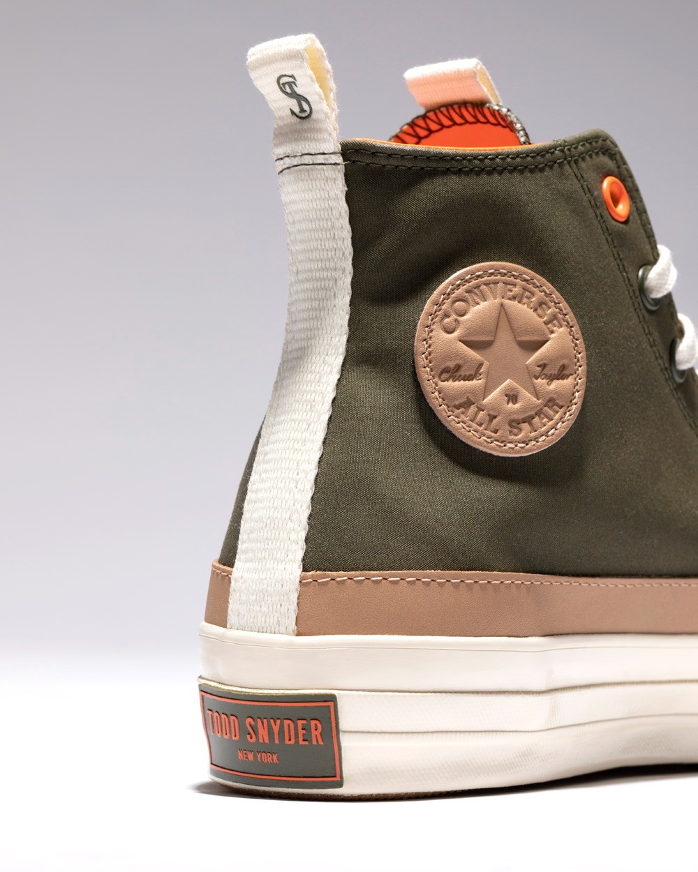 光看材质就想冲！Converse 高规格新联名刚刚发售